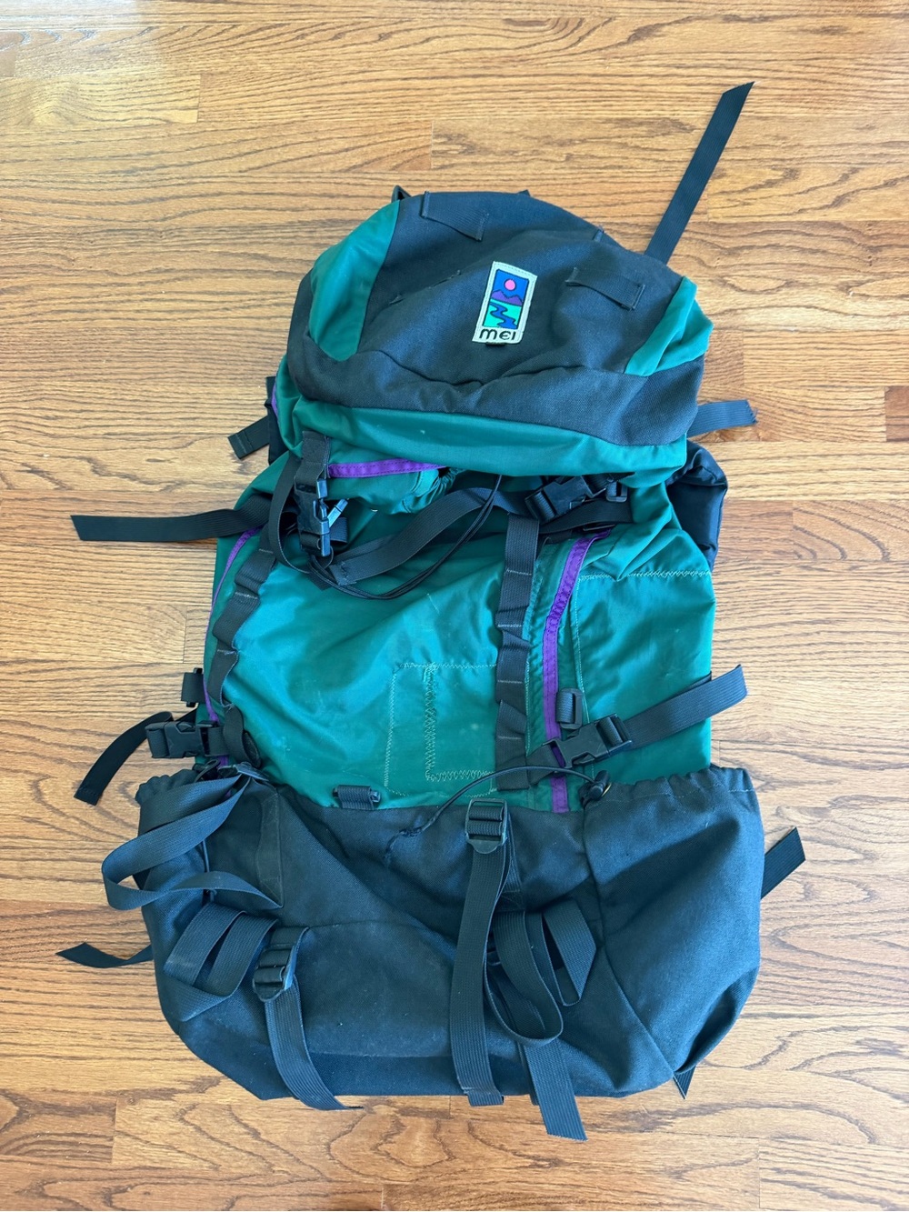 MEI Vintage Made in USA Hiking Outdoors Backpack with Daypack XL